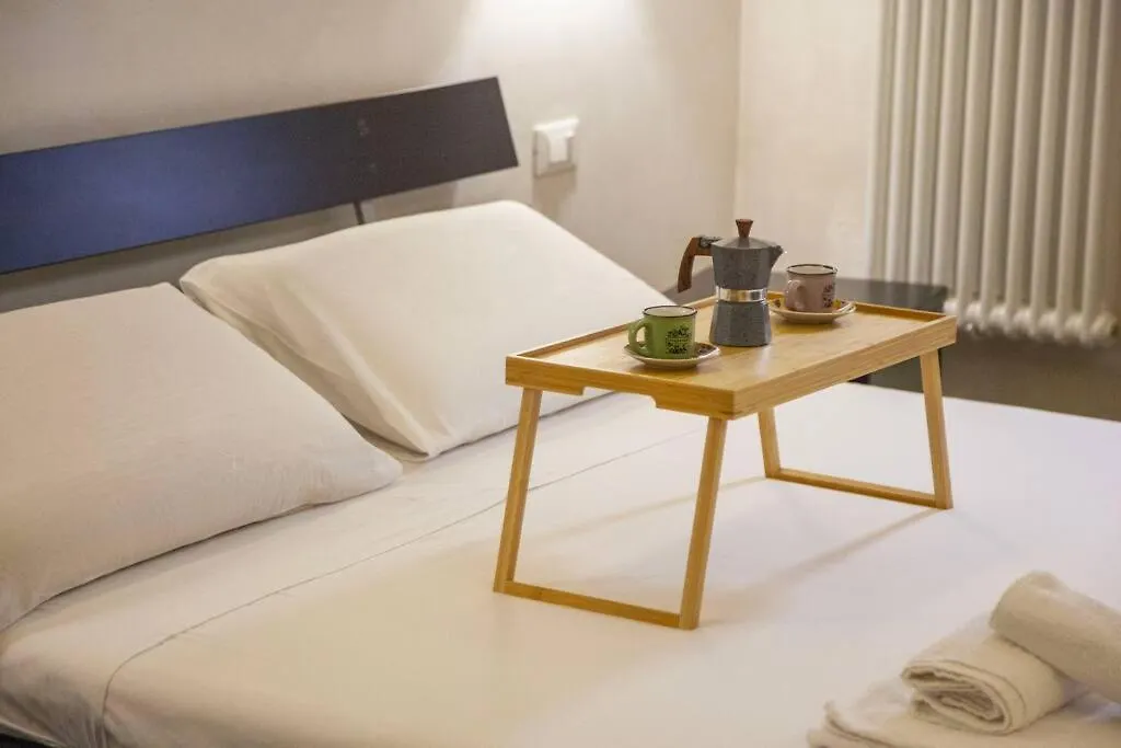 Rome Chic And Elegant Apartment Near Metro Station