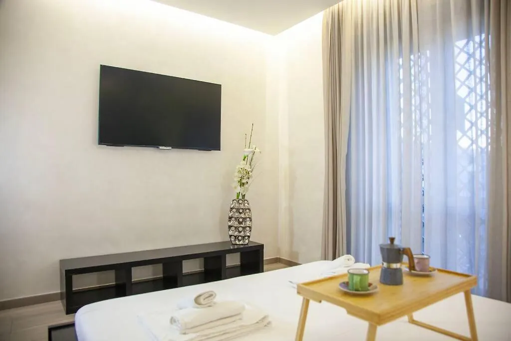 Rome Chic And Elegant Apartment Near Metro Station Italy