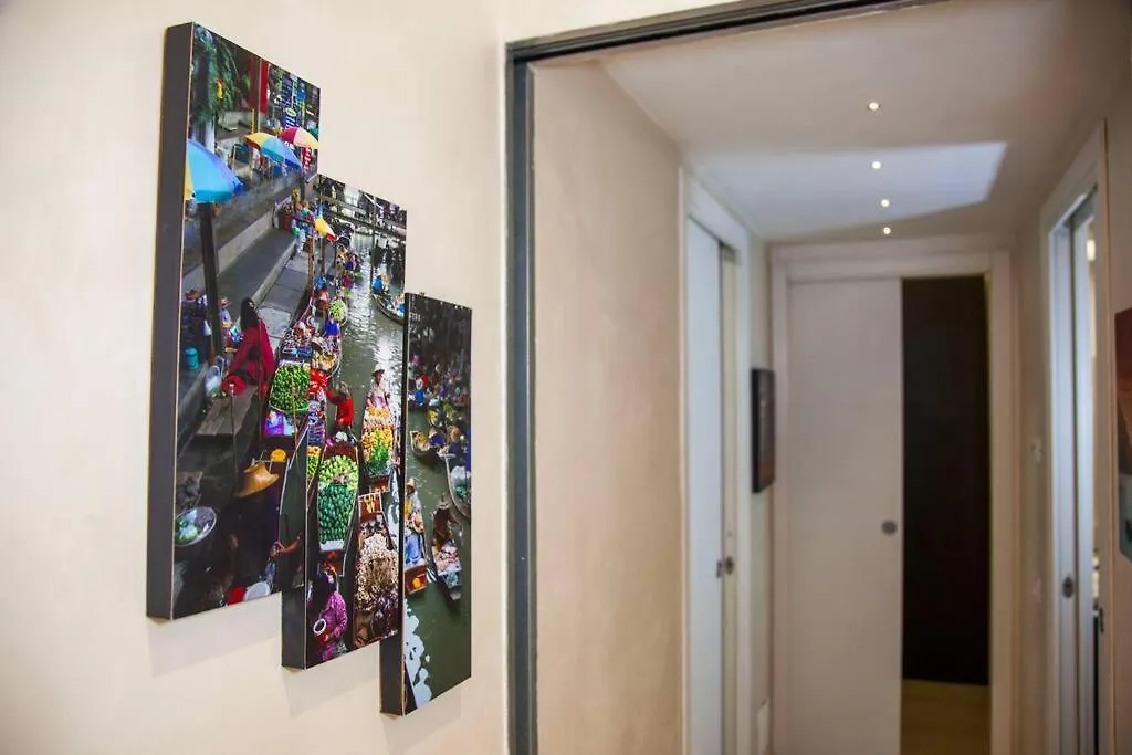 Rome Chic And Elegant Apartment Near Metro Station Italy