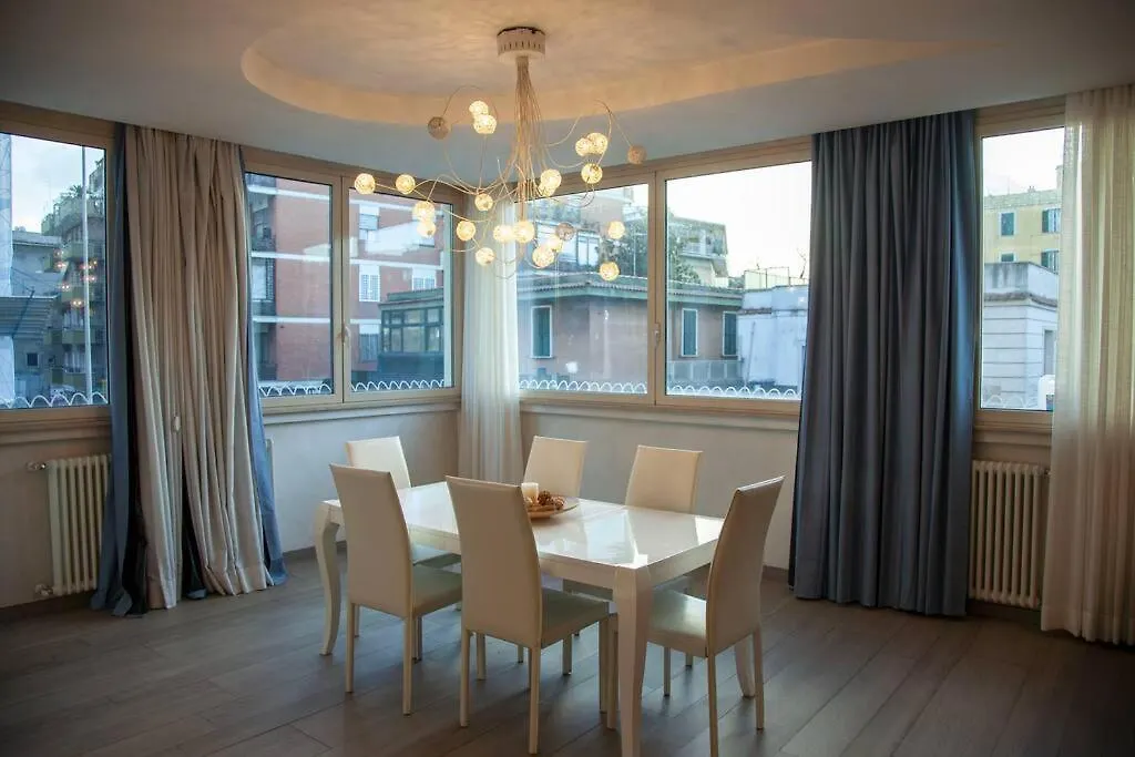 Rome Chic And Elegant Apartment Near Metro Station