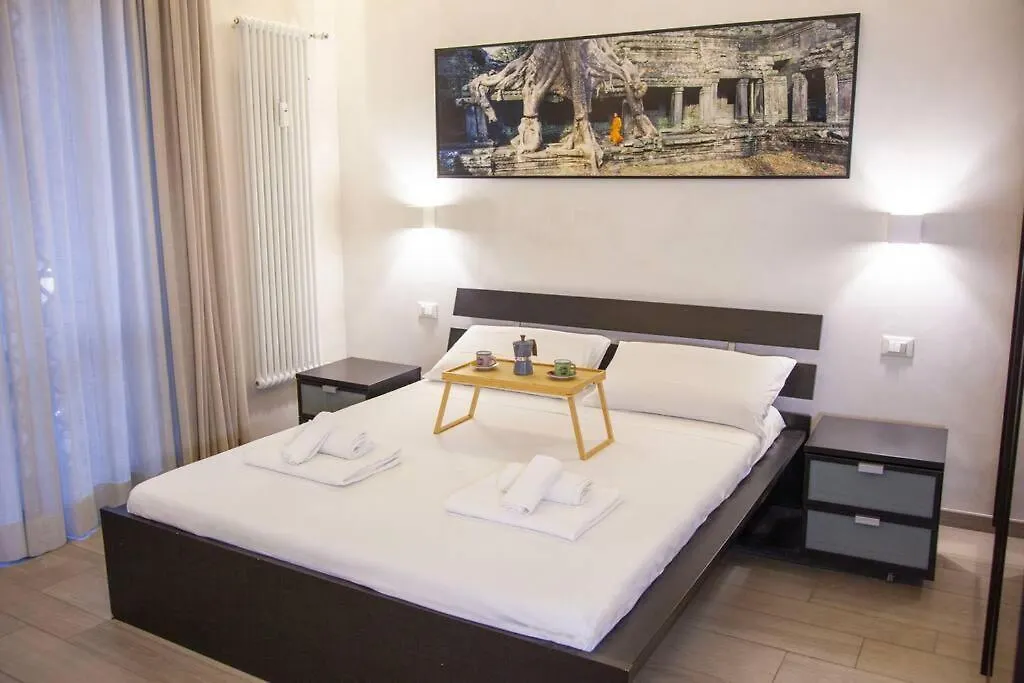 Rome Chic And Elegant Apartment Near Metro Station Italy