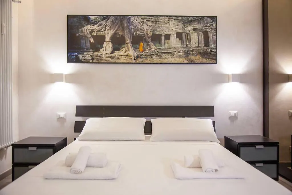 Rome Chic And Elegant Apartment Near Metro Station